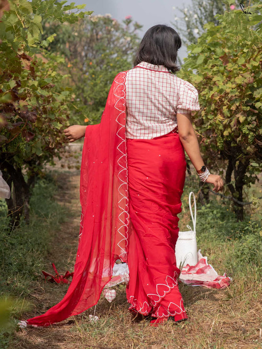 Idhayam Roja – Red Viscose Organza Saree with Blouse Piece